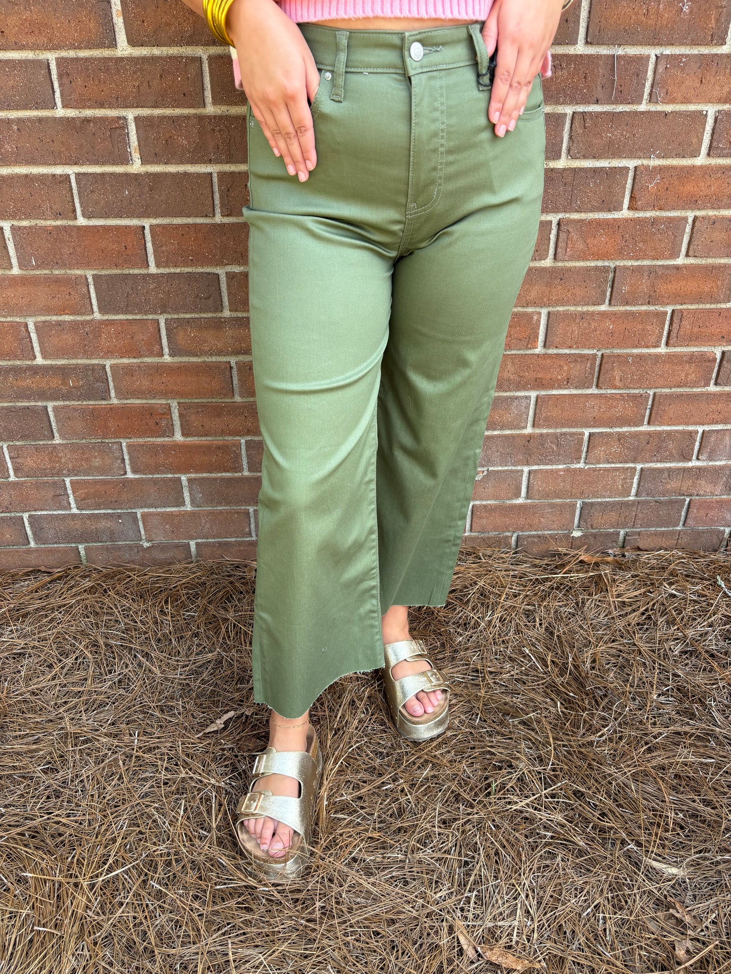 Crosswalk Pants- Olive Green