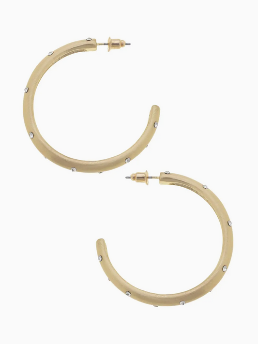 Canvas | Leslie Hoops